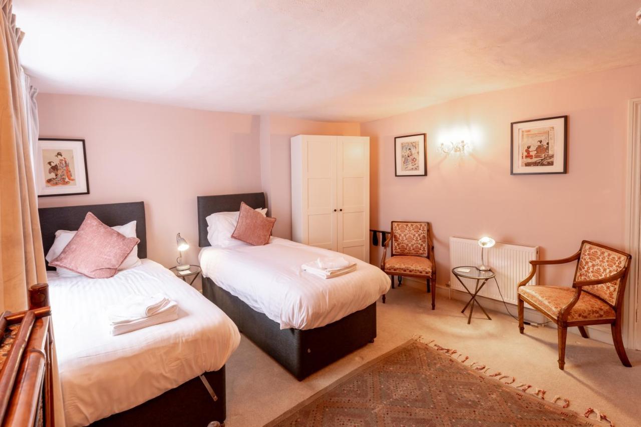 The Old Vicarage Hotel & Restaurant Bridgwater Exterior photo A room at the hotel